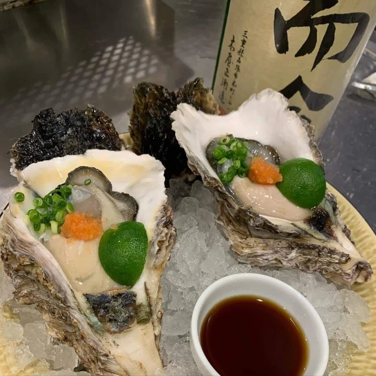 本日の牡蠣は鹿児島県諸浦島産岩牡蠣名駅/日本酒/マグロ/名駅居酒屋/天ぷら